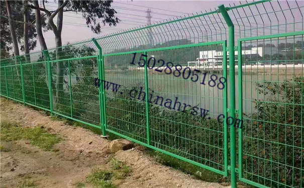 鐵路圍欄網